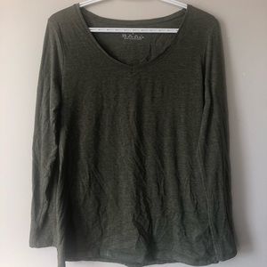 Green V neck Long Sleeve